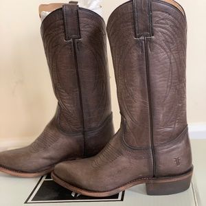 FRYE Billy Pull On Boot